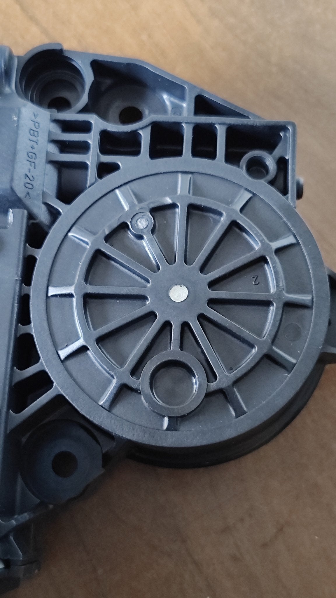 0130821765 8E1959801 NUOVO Motorino alzavetro anteriore destro Audi A4 - Debiautomotive