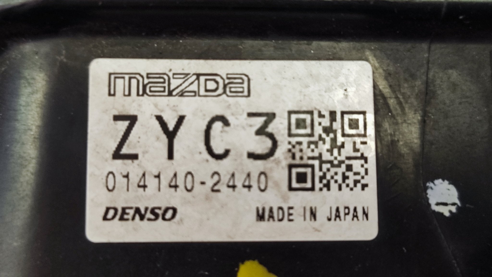 014140 - 2440 ZYC3 Centralina Motore Mazda 2 1.3B - Debiautomotive