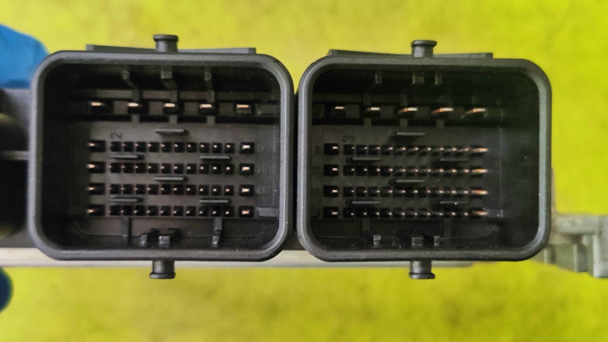 0261201863 MEV17.4 ECU IMMO OFF Peugeot 207 308 - Debiautomotive