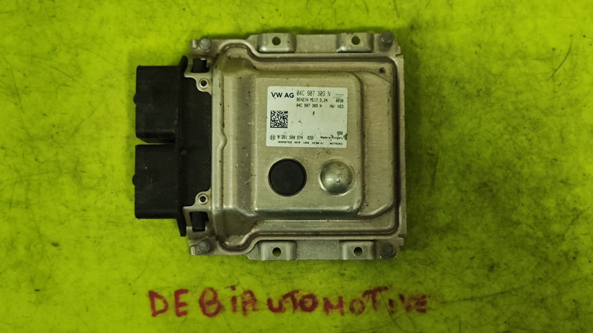 0261S08574 04C907309N ME17.5.24 centralina motore VW UP 1.0B - Debiautomotive