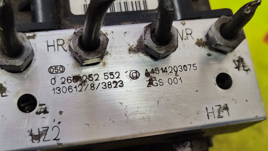 0265252552 A4514203075 Pompa ABS Smart ForTwo W451 1.0B - Debiautomotive