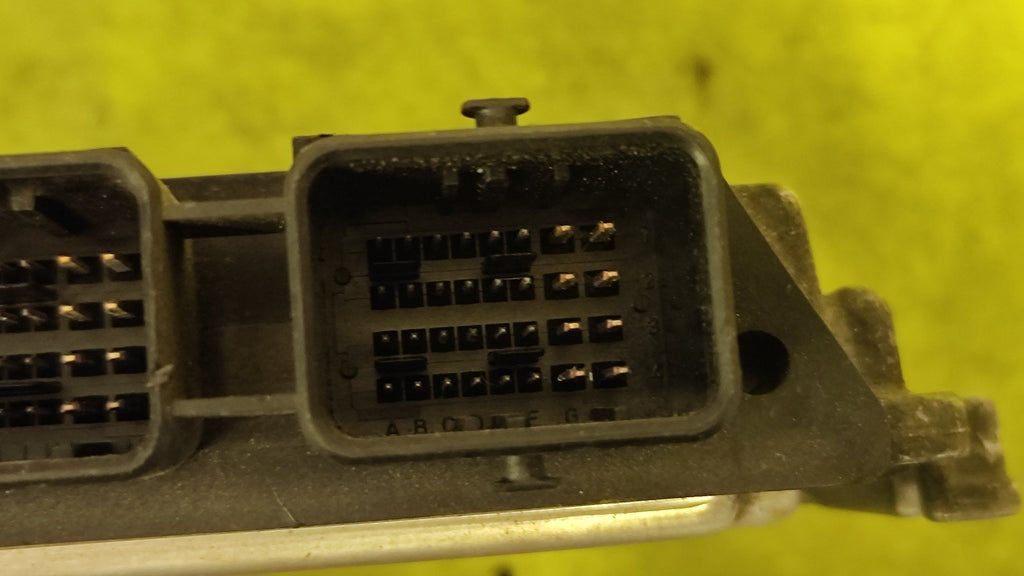 0281010769 8200184294 Centralina motore Renault Megane 1.9DCI - Debiautomotive