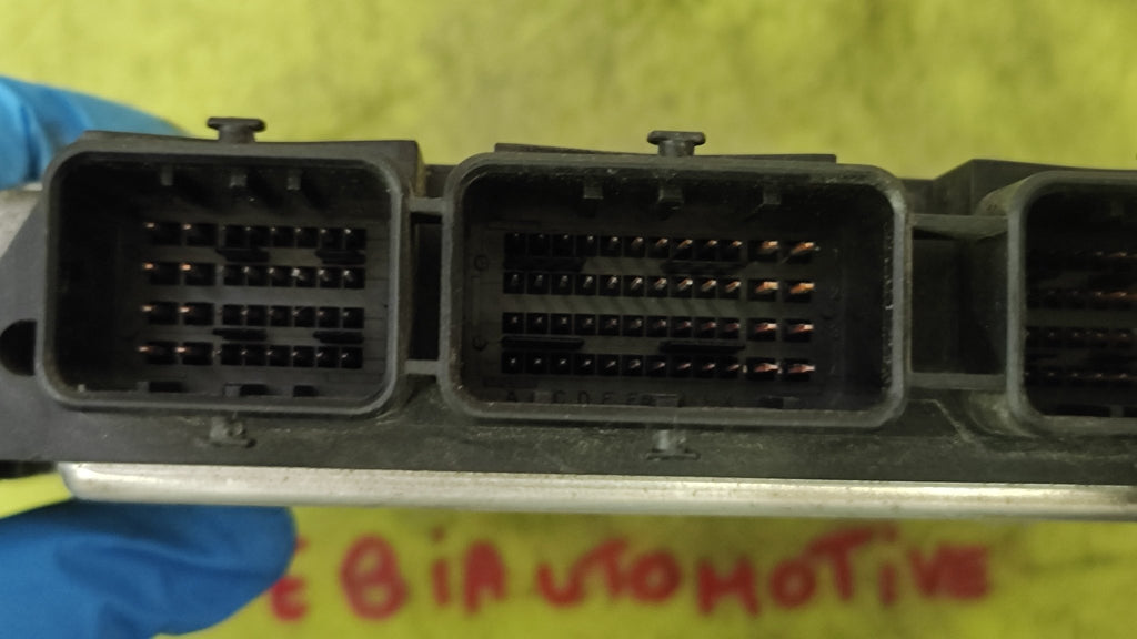 0281011549 8200310863 Centralina Motore Renault Megane Scenic 1.9DCI - Debiautomotive