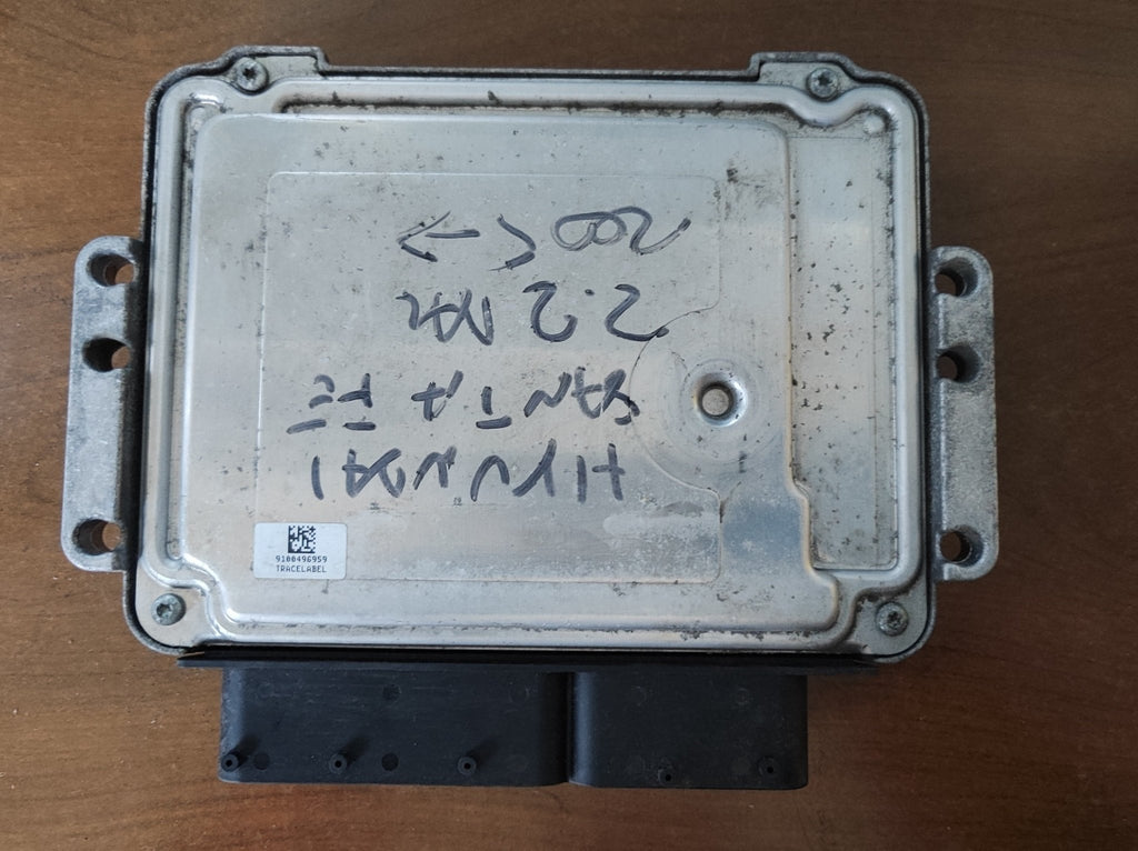 0281013584 39113 - 27825 Centralina motore Hyundai Santa Fe 2.2CRDI - Debiautomotive