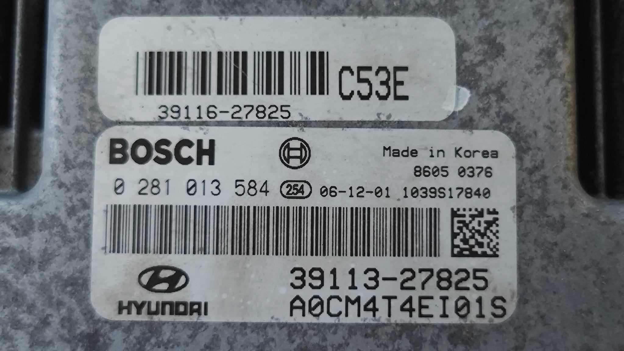 0281013584 39113 - 27825 Centralina motore Hyundai Santa Fe 2.2CRDI - Debiautomotive