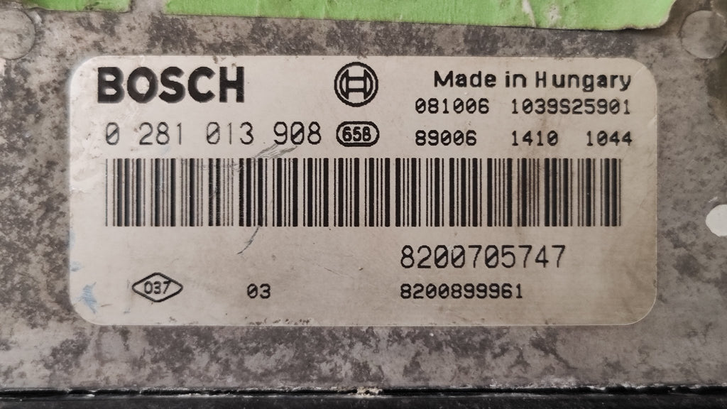 0281013908 8200705747 Centralina motore Renault Megane 1.9DCI - Debiautomotive