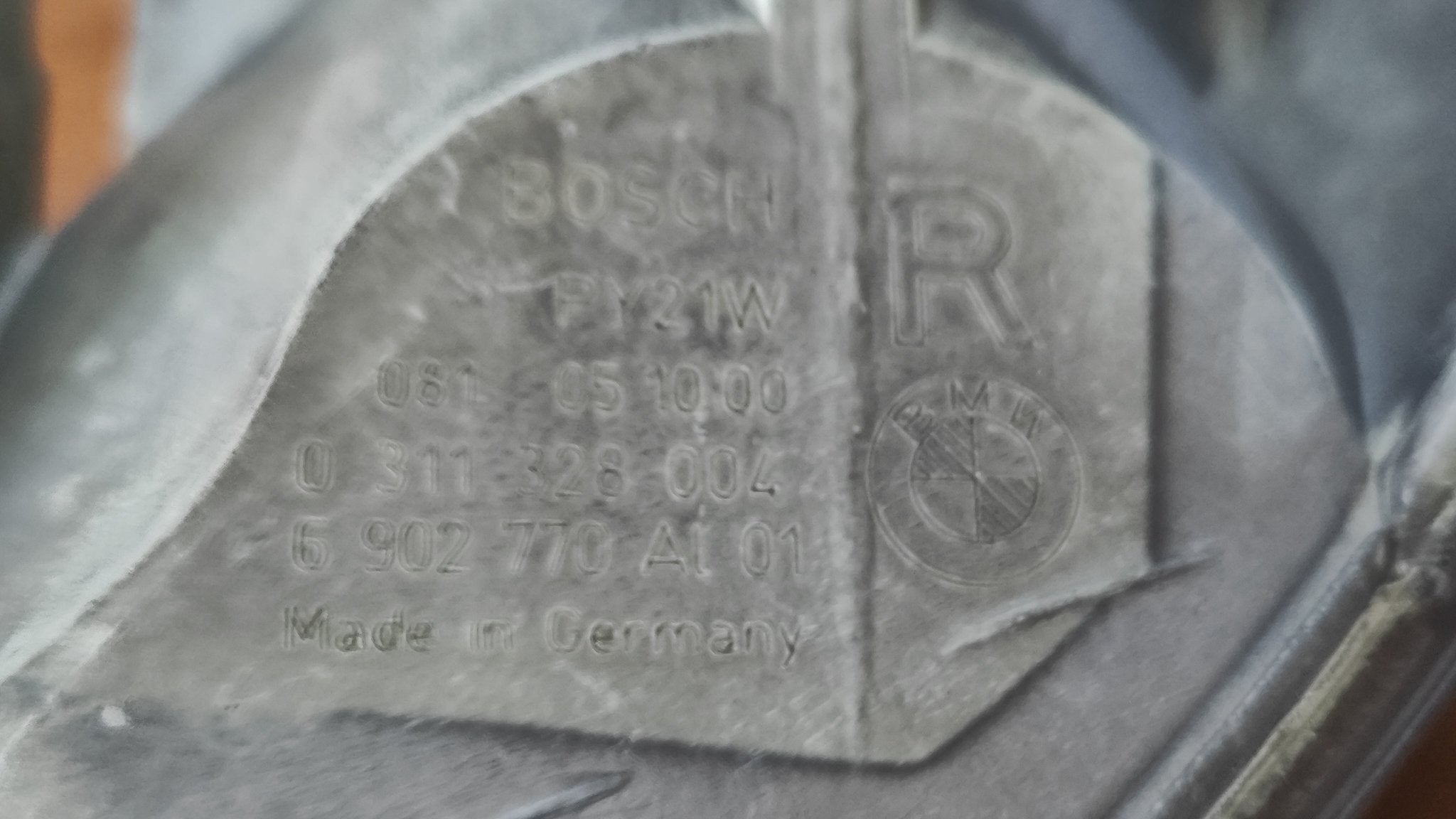 0311328004 0311328003 Coppia di indicatori di direzione BMW Serie 3 E46 - Debiautomotive