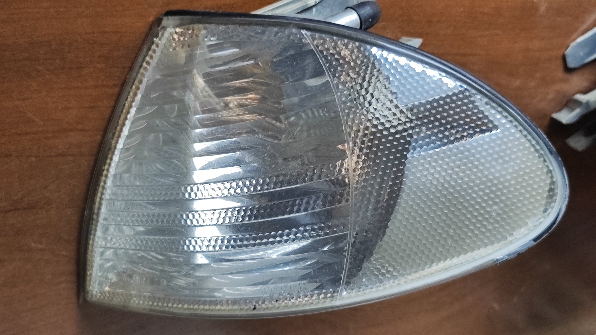 0311328004 0311328003 Coppia di indicatori di direzione BMW Serie 3 E46 - Debiautomotive