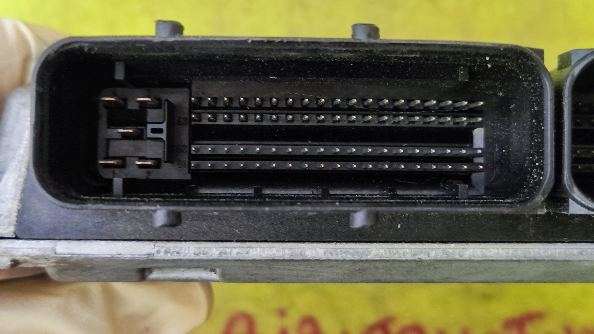 03E906033A 5WP44305 Centralina motore Simos 3PE Skoda Fabia 1.2B - Debiautomotive