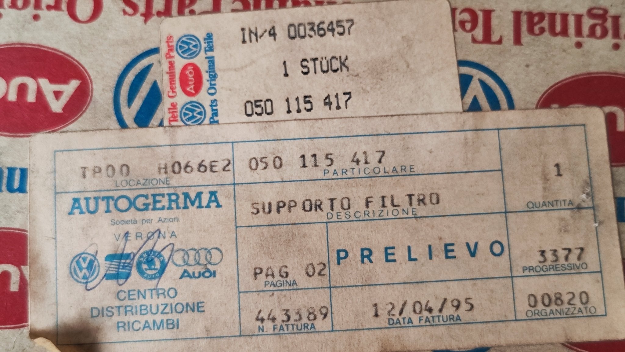 050115417 Supporto filtro olio Originale Audi A4 A6 - Debiautomotive