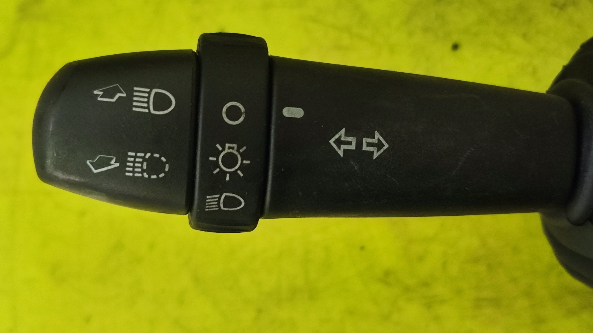 10400563485 Devio luci con contatto spiralato Fiat Stilo - Debiautomotive