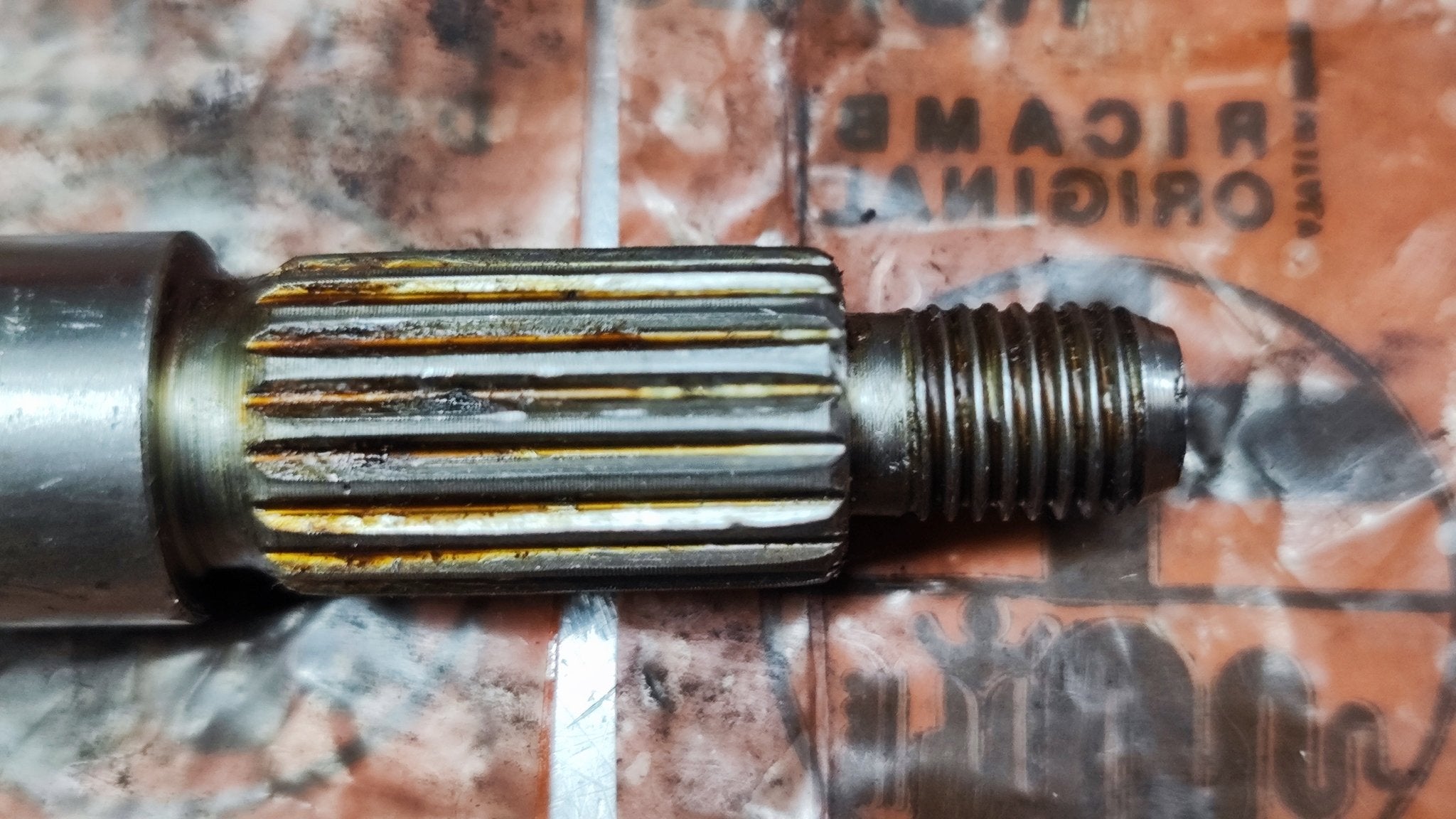 116.08.13.058.01 Albero comando marce nel cambio Alfa Romeo serie 116 - Debiautomotive