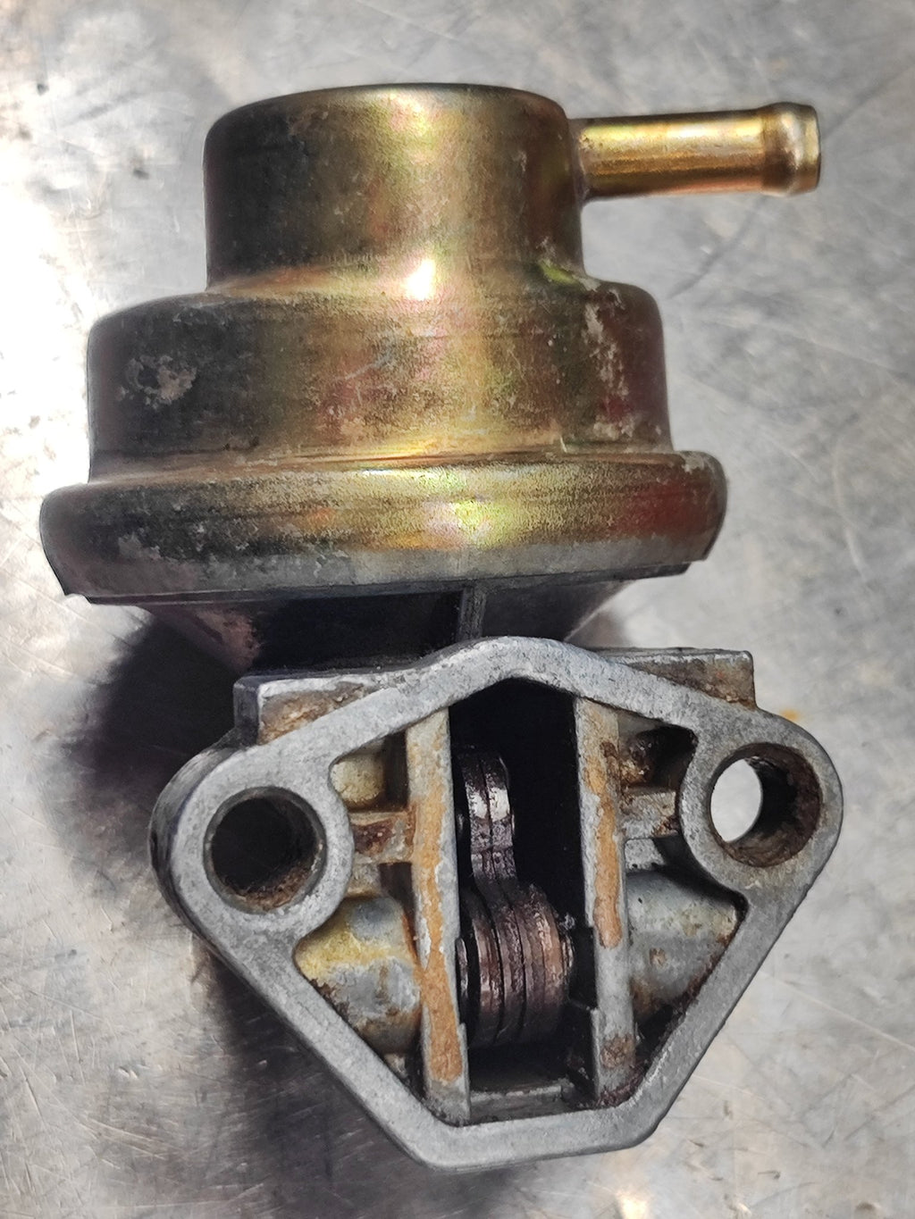 116.55.04.020.02 Pompa Benzina Alfa Romeo Giulietta e Alfetta - Debiautomotive