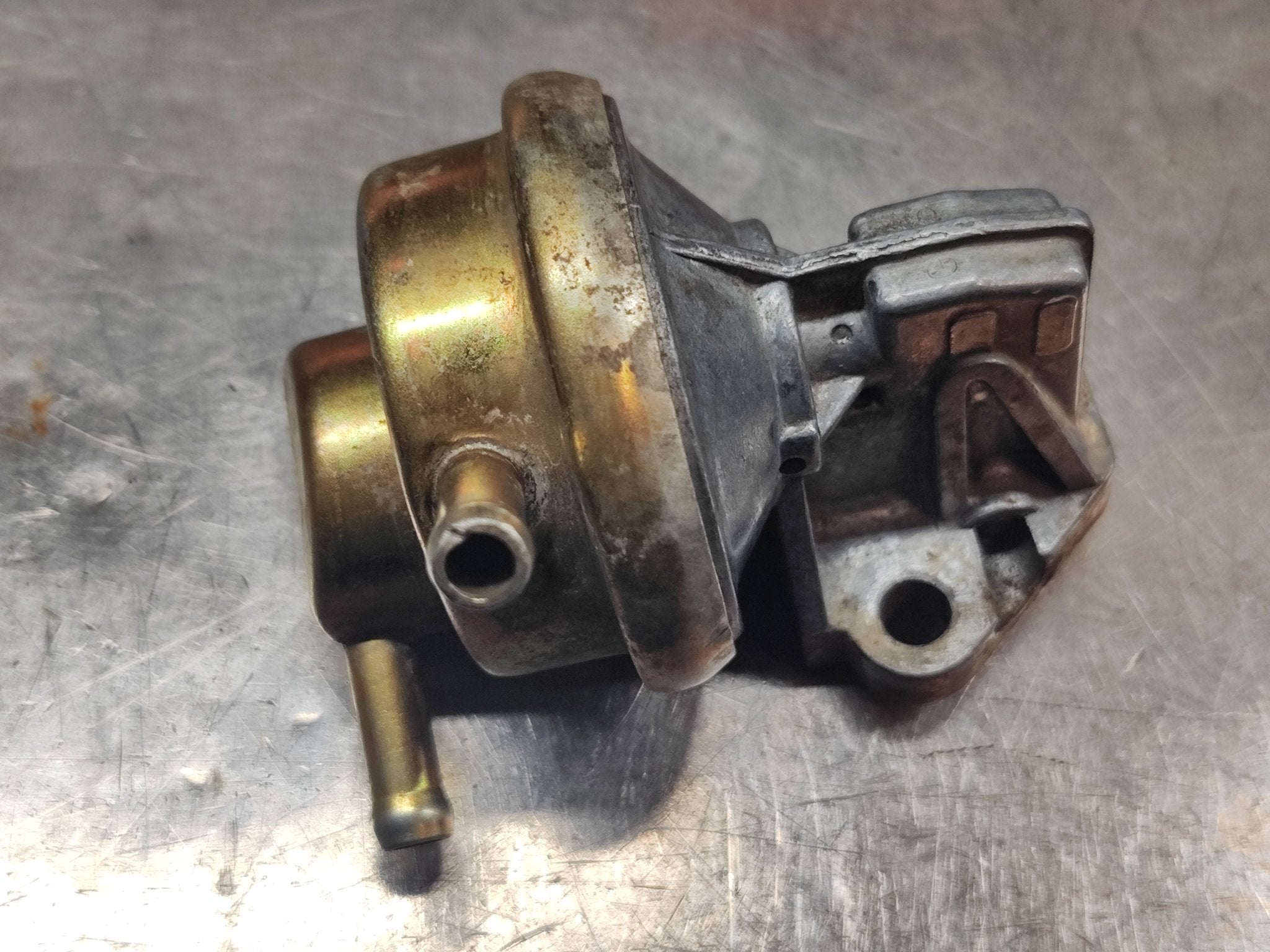 116.55.04.020.02 Pompa Benzina Alfa Romeo Giulietta e Alfetta - Debiautomotive