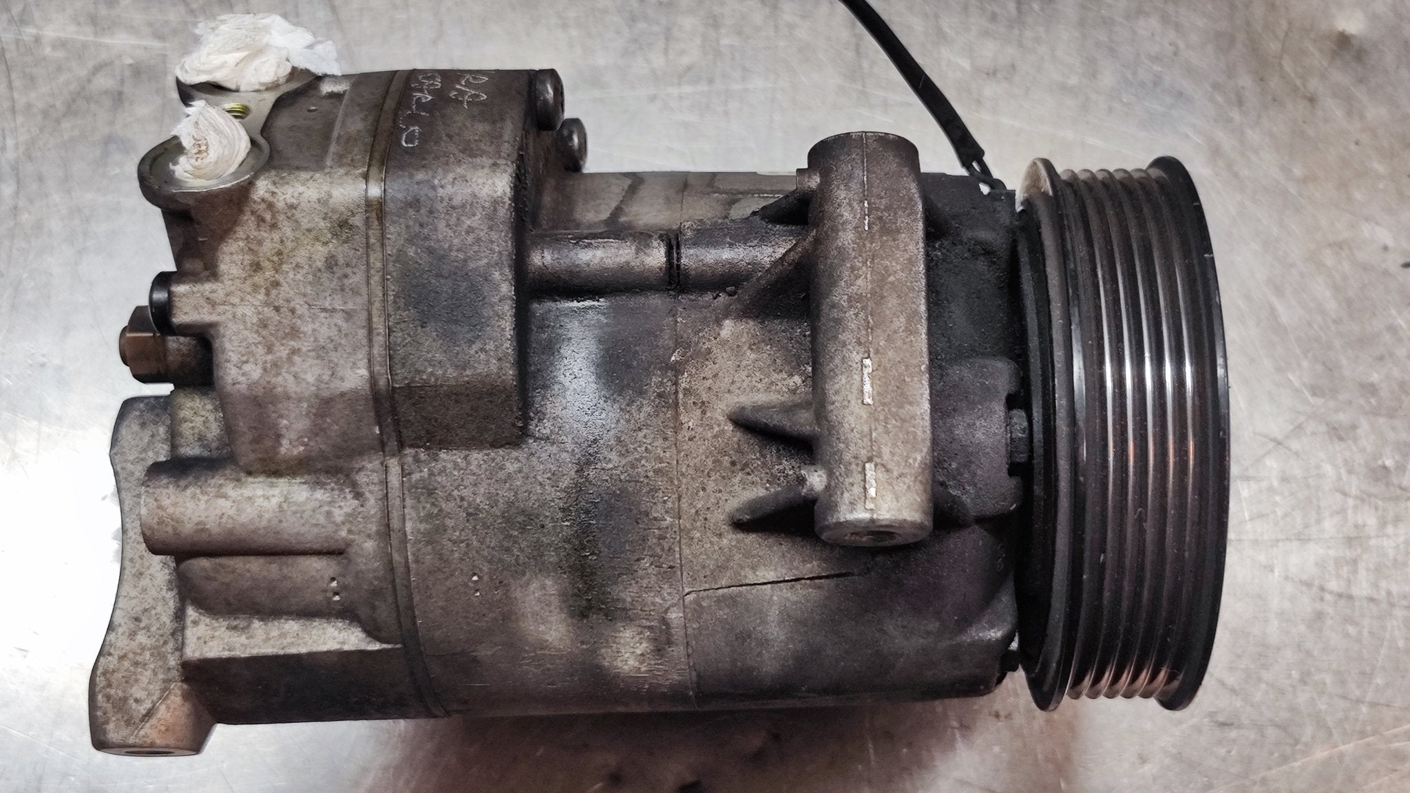 13335252 Compressore aria condizionata Opel Astra - Debiautomotive
