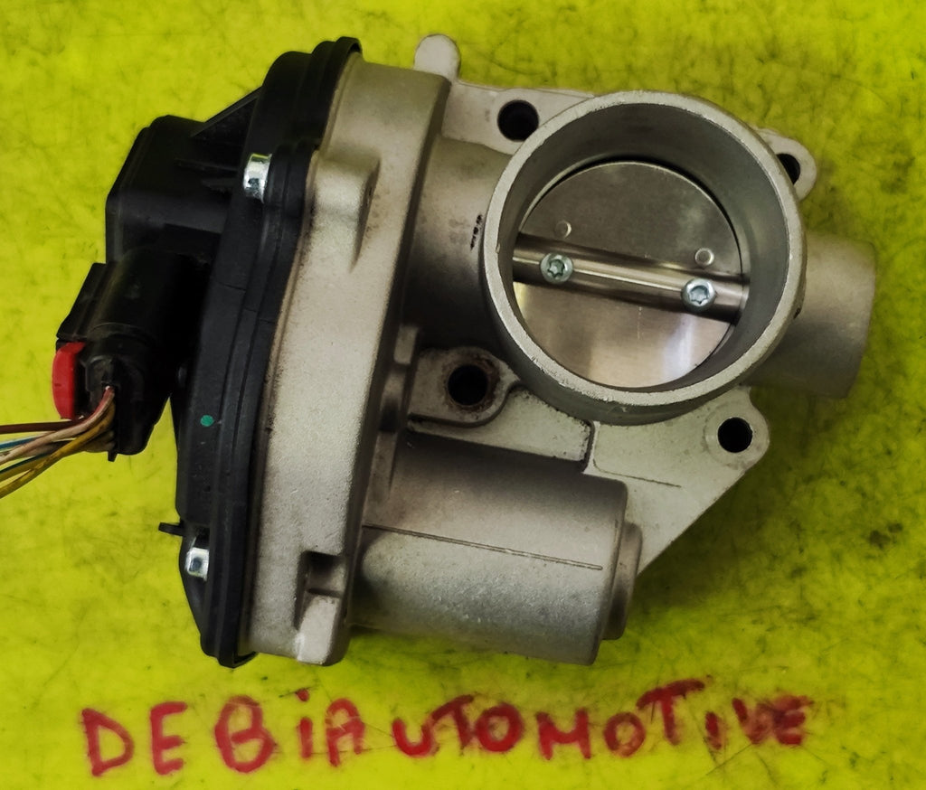 1505642 15840914 Corpo farfallato Ford Focus 1.6B - Debiautomotive