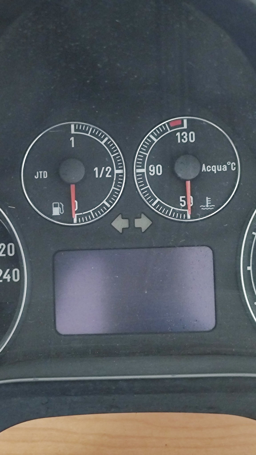 156071228 Quadro strumenti Alfa Romeo 147 1.9JTD - Debiautomotive