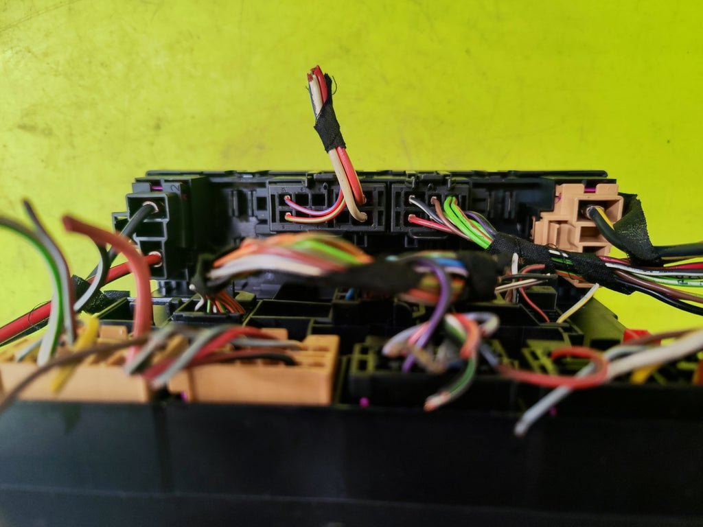 Body Computer Volkswagen Tiguan 2.0D 3C0937049AH