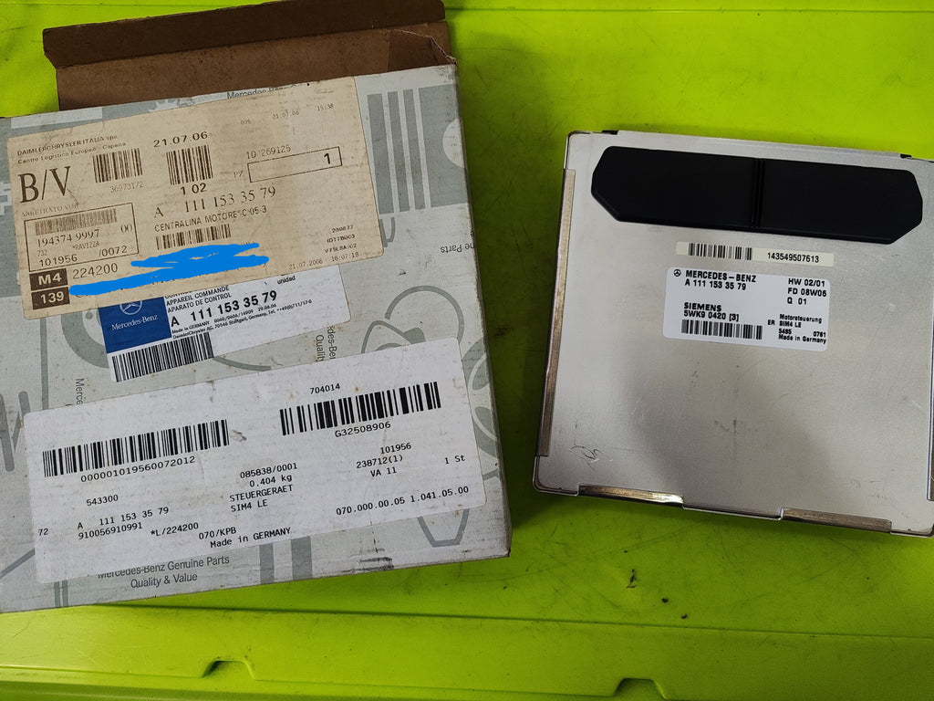 ECU Mercedes Classe C C200 W203 2.0 B A1111533579 5WK90420 SIM4LE 