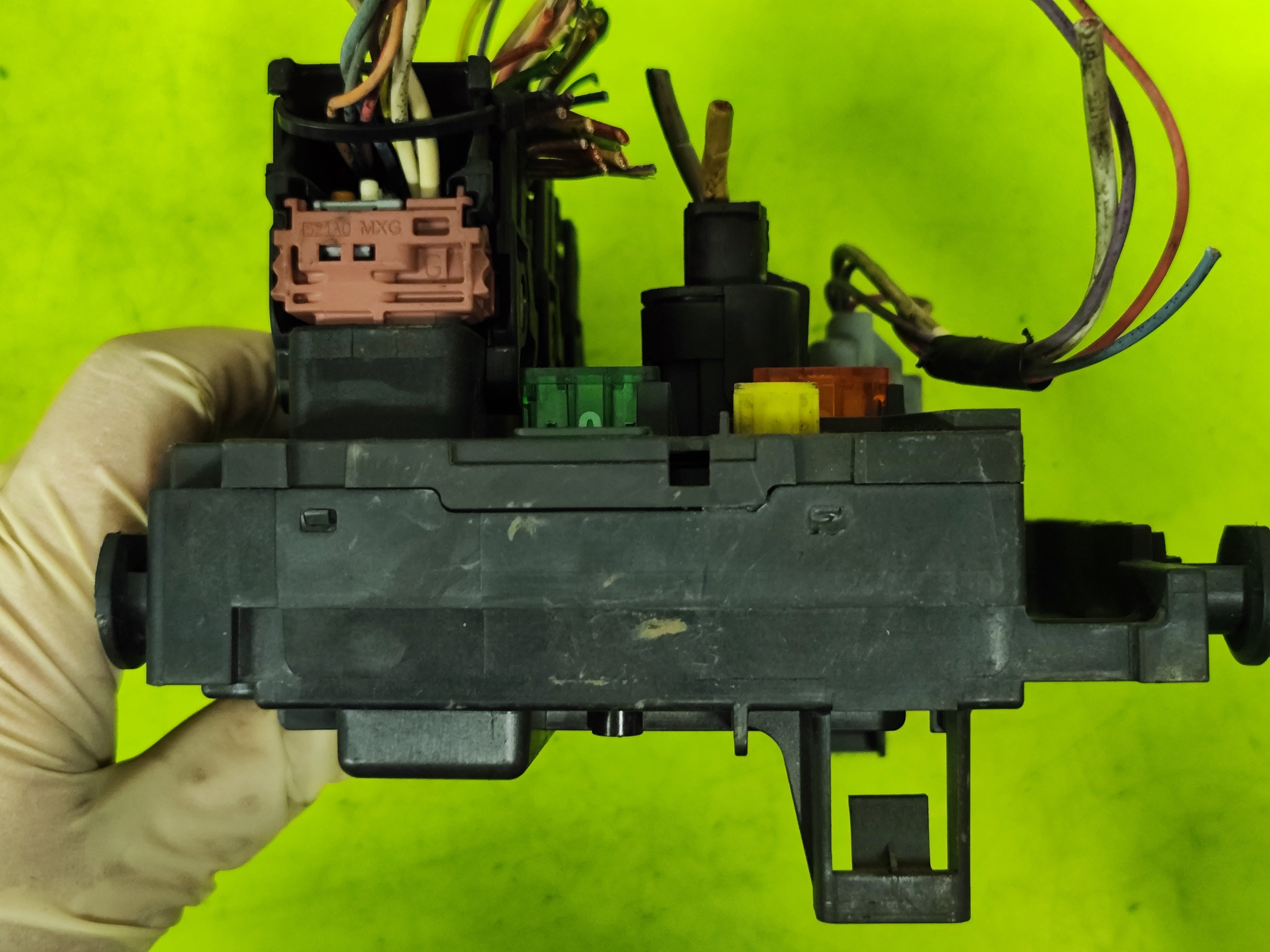 Body Computer Peugeot 207 1.6HDI 9664055780 BSM L11