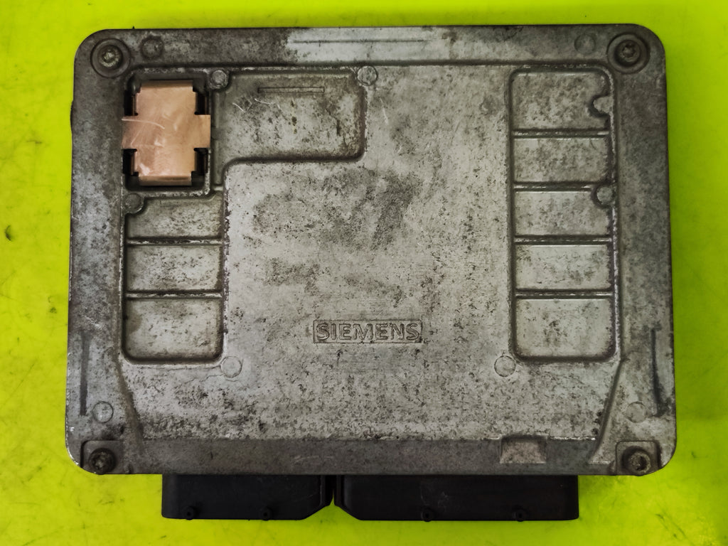 Centralina motore  Seat Ibiza 03E906033P 5WP40196  
