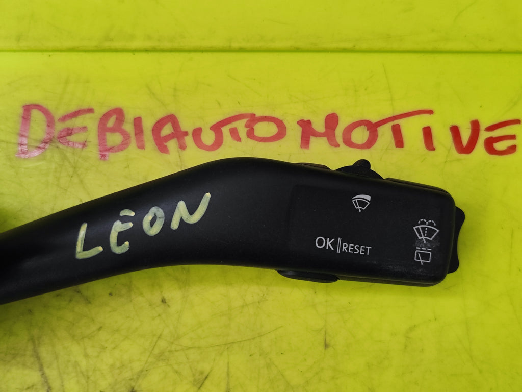 Devio Luci DX ANP80H024A Devio Luci SX ANP80H012A Seat Leon 