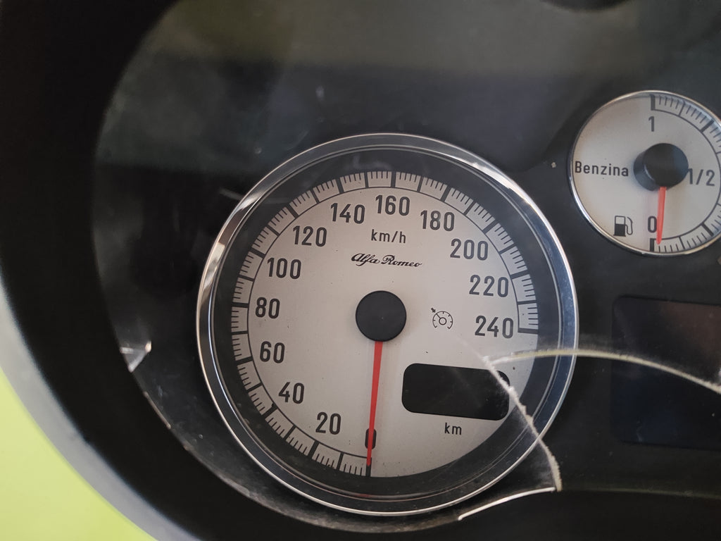 Quadro strumenti Alfa Romeo 147 TS 1.6 B 156063196 110080304043 
