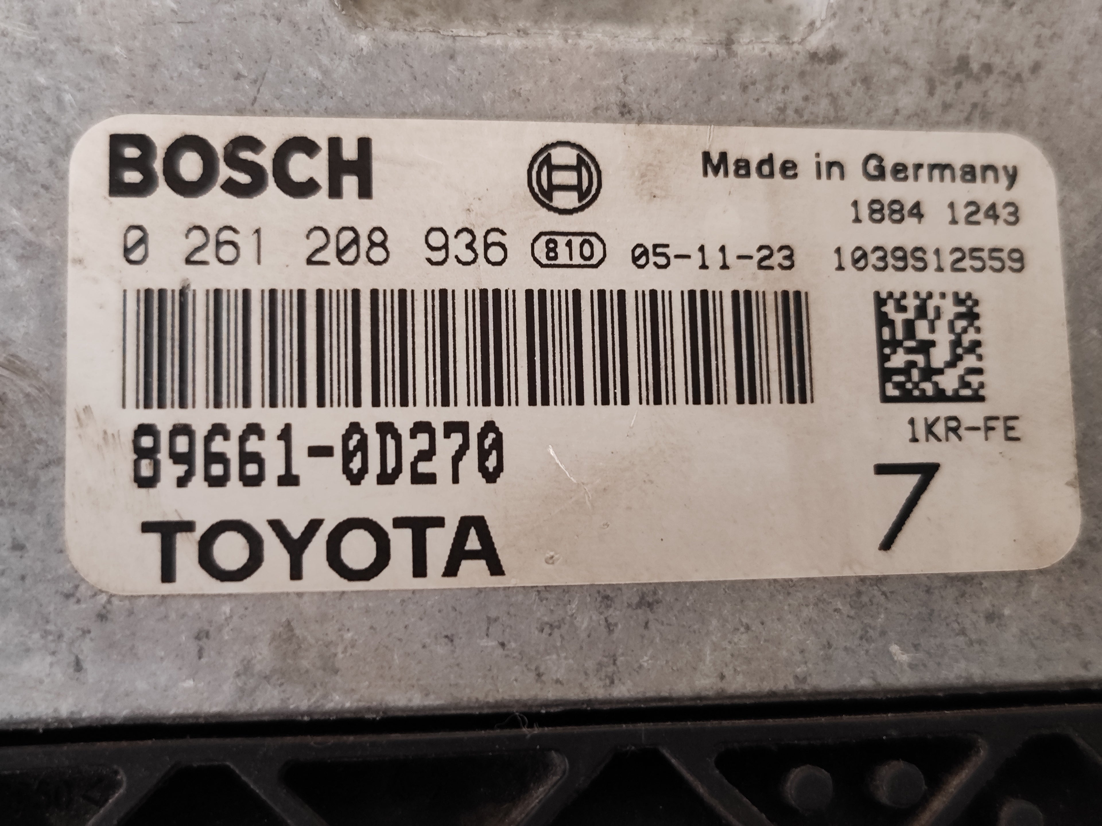Centralina motore Toyota Yaris 1.0 B 0261208936 89661-0D270 ME7.9.51 