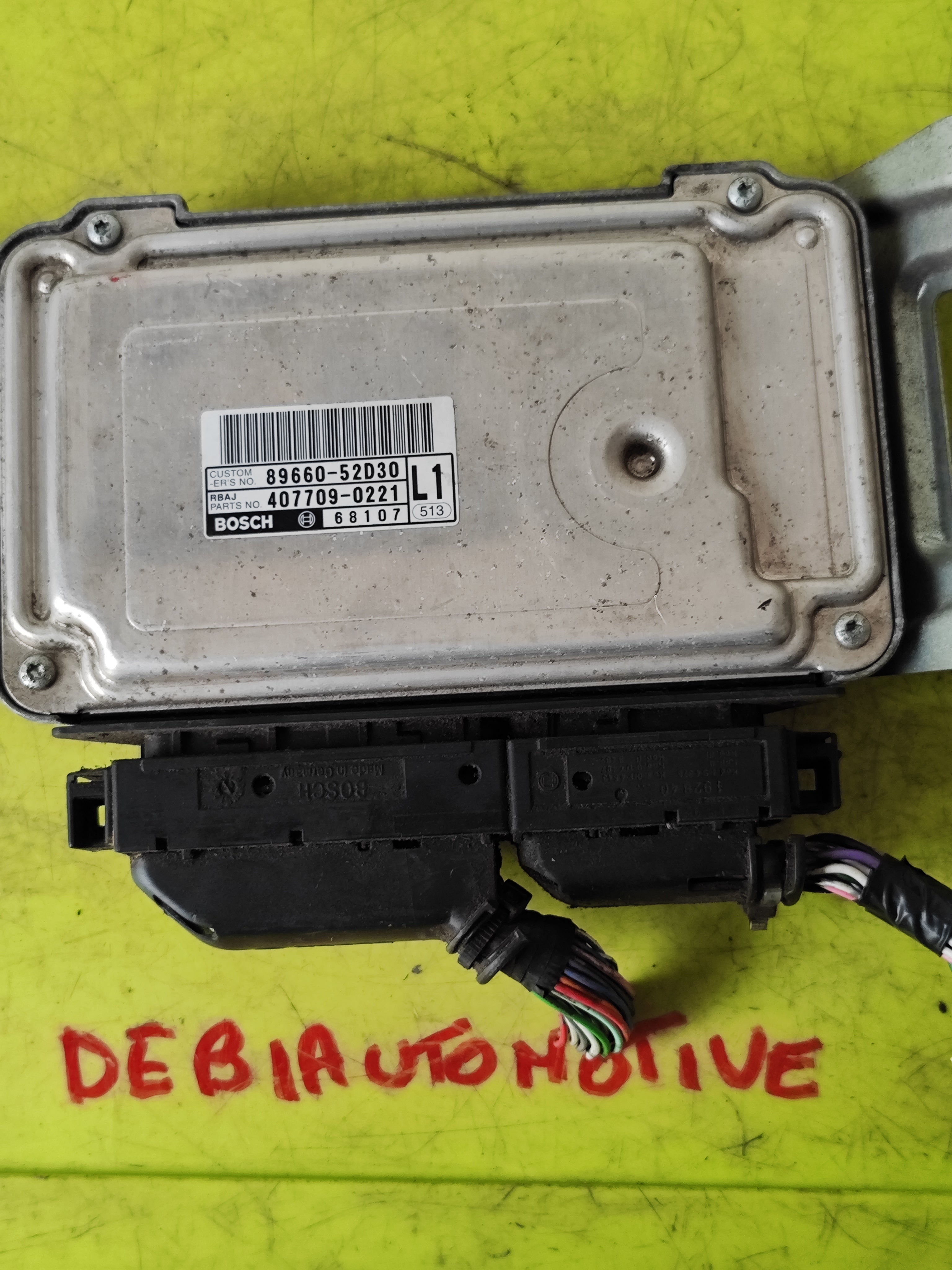 Centralina motore Toyota Yaris 1.0 B 0261208936 89661-0D270 ME7.9.51 