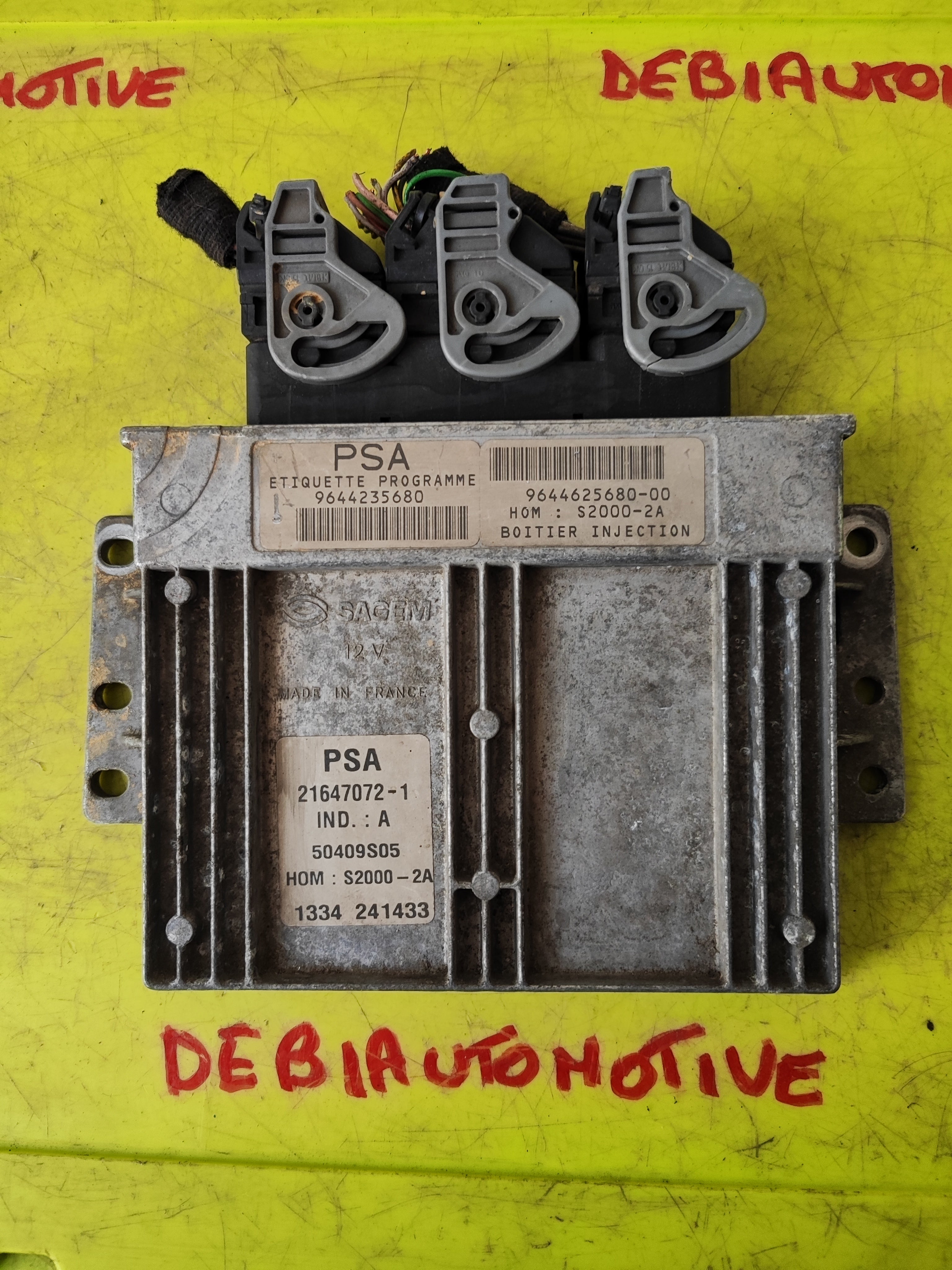 Centralina Peugeot 206 1.4 9644235680 964425680-00 HOM:S2000-2A