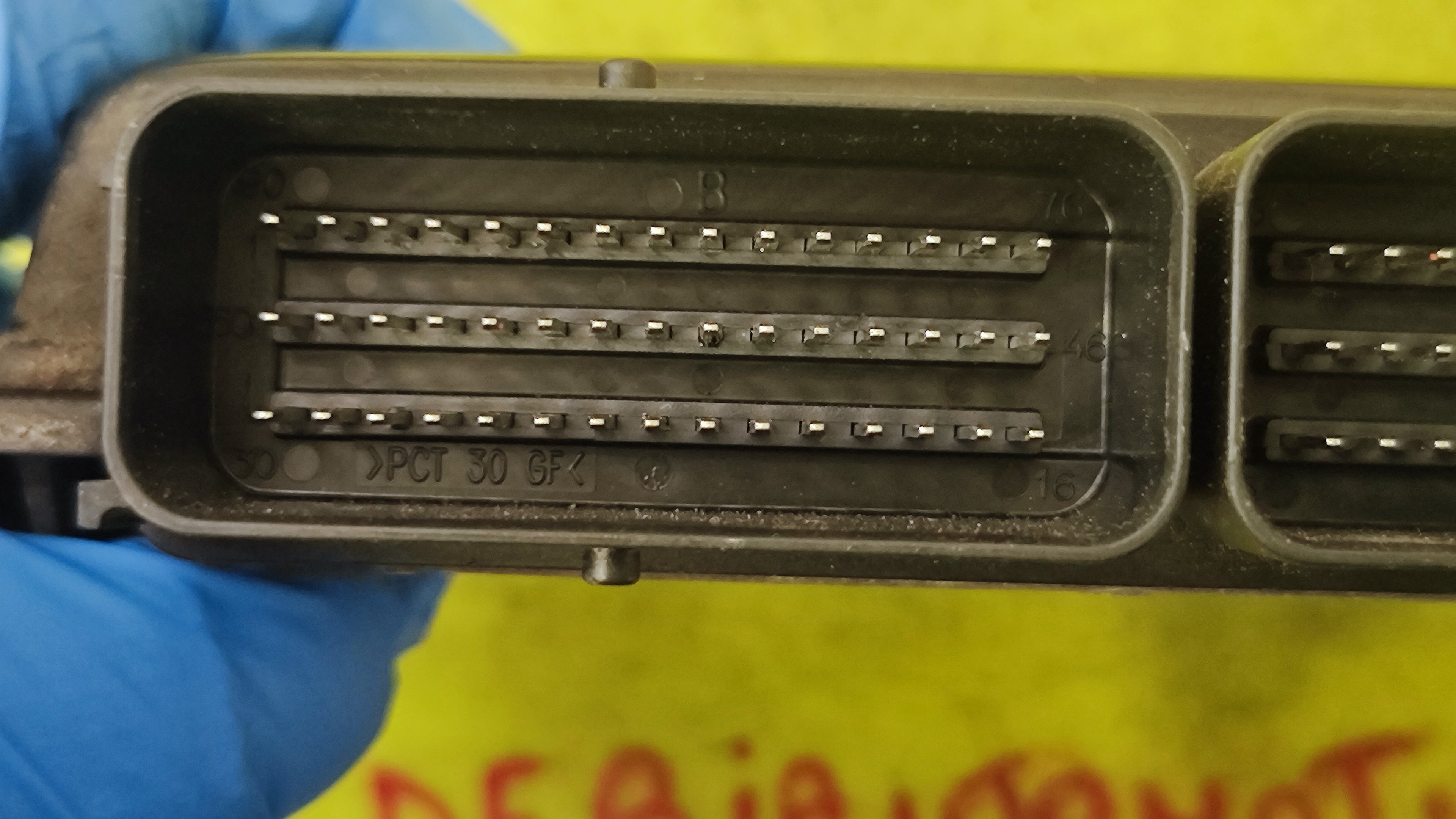  Centralina Motore Renault Clio 2° serie 8200019639 770010471 S110030314A SIRIUS 32