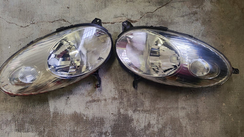 26060-AX700 faro anteriore sx 26010-AX700 faro anteriore dx Nissan Micra k12