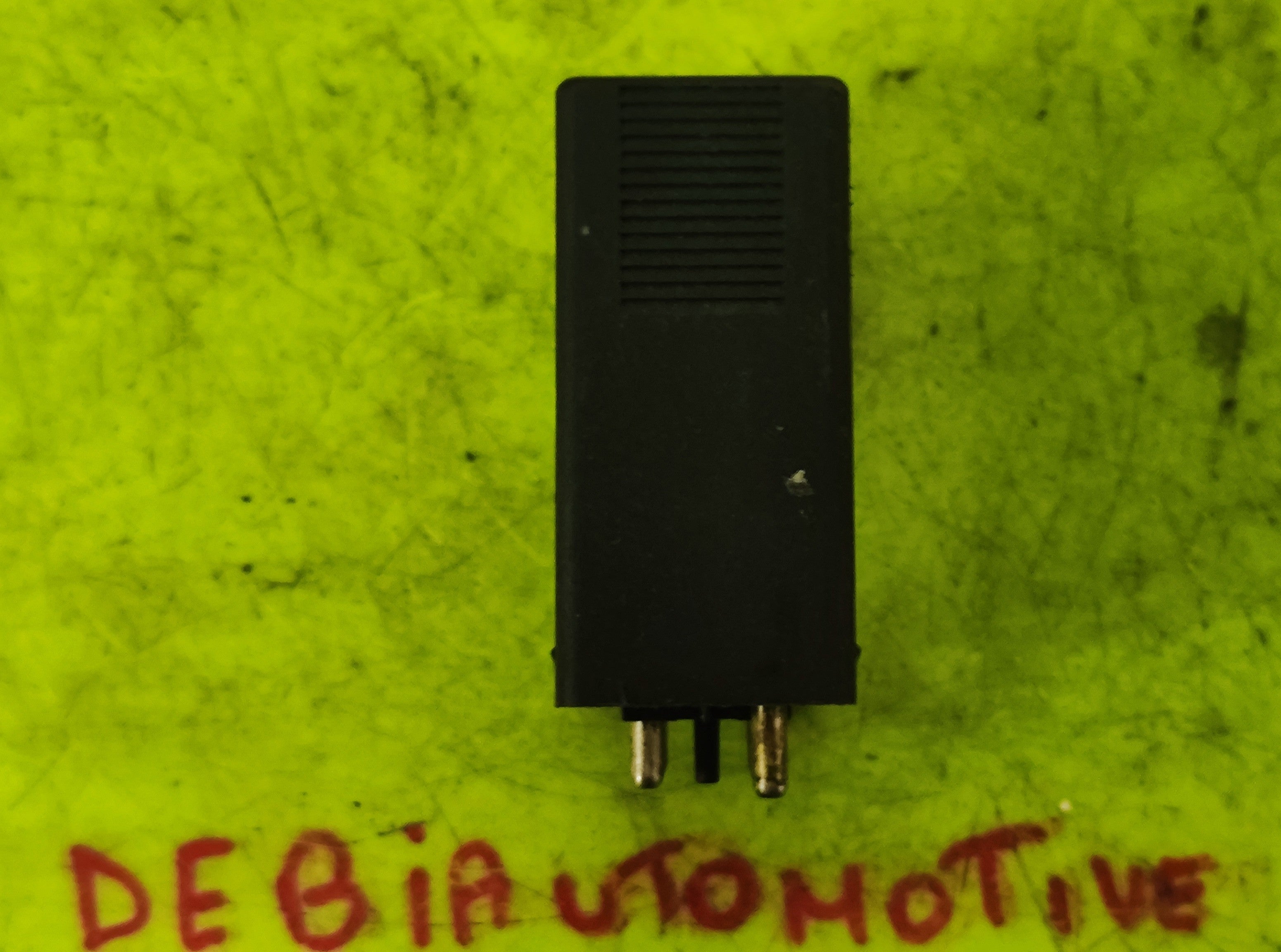 Relè carburante Mercedes-Benz W124 W201 W460 W461 0035452005