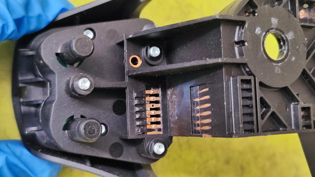 Comandi al volante Mercedes-Benz Classe A W169 1698207310