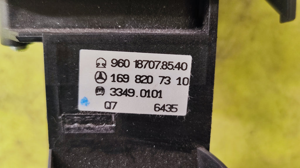 Comandi al volante Mercedes-Benz Classe A W169 1698207310