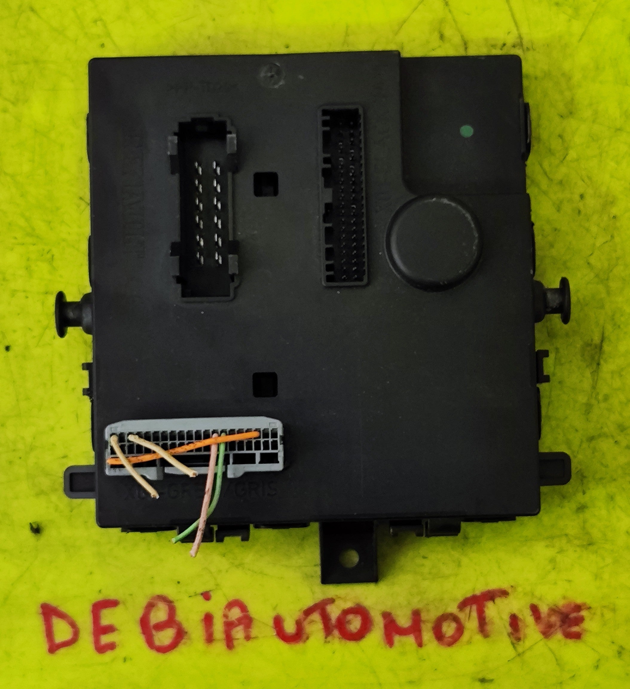 Centralina BCM X44-L2 Renault Twingo II 82000874481