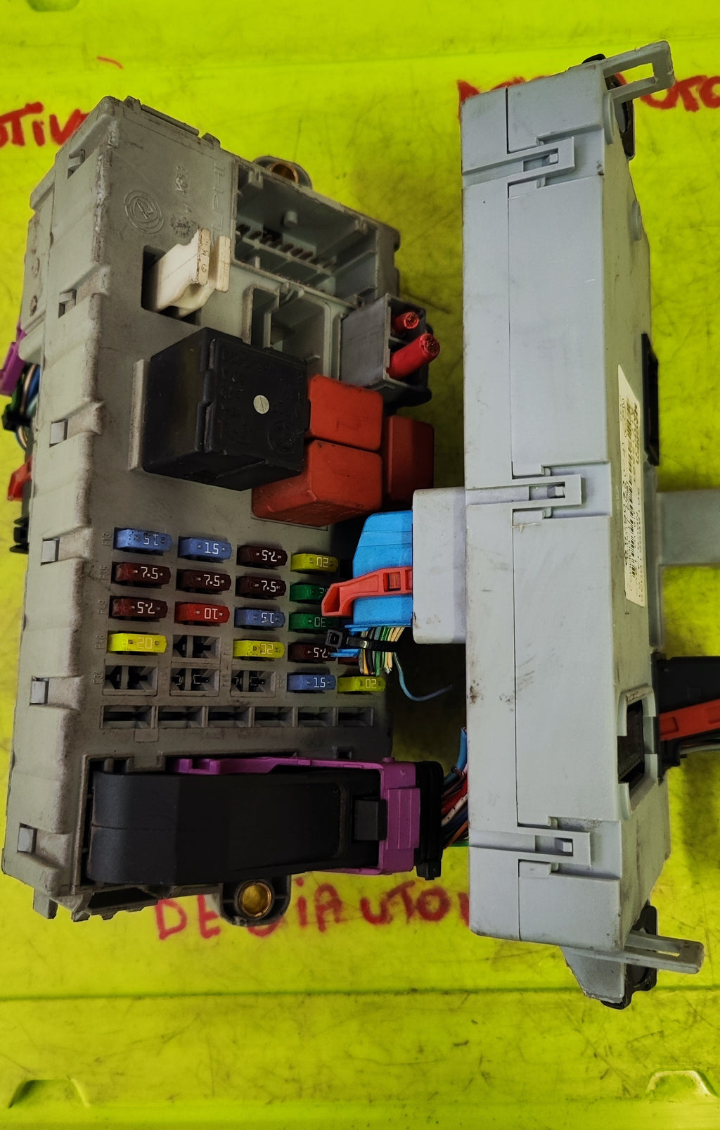 Body Computer + fusibiliera Lancia Y51715561 51733919