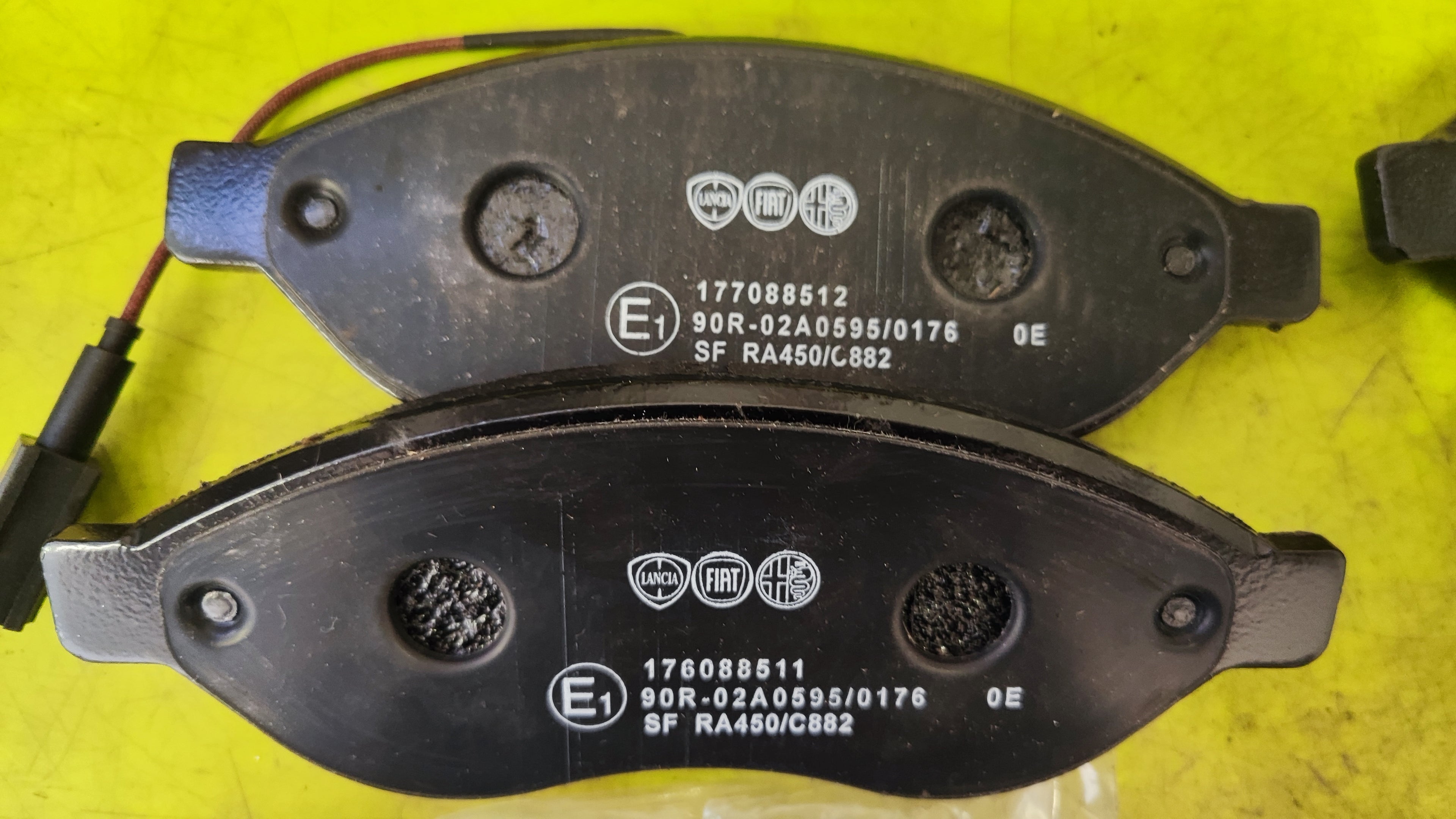 Kit pastiglie freno anteriori Fiat Ducato 6000629140 