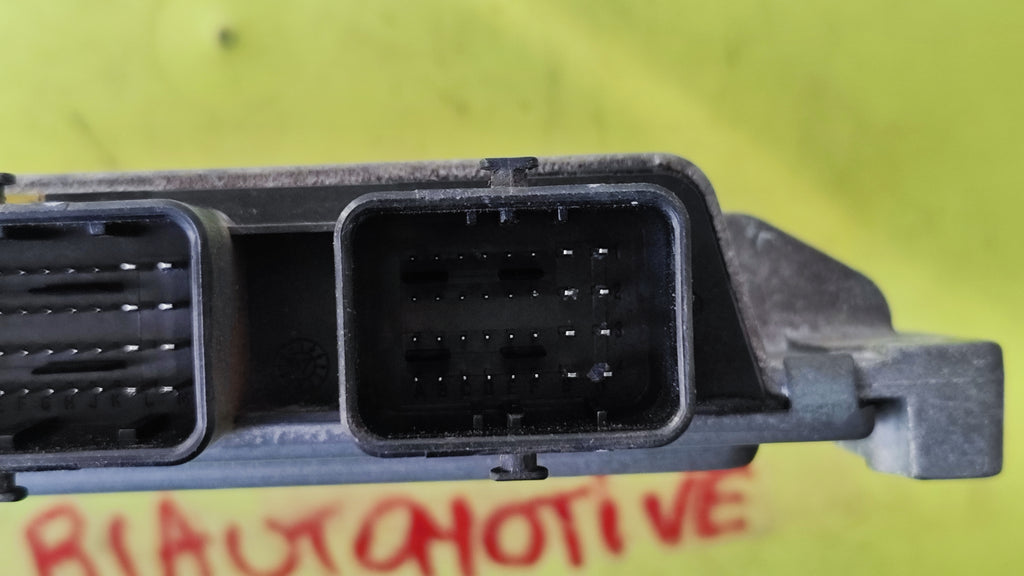 Centralina motore Renault Modus 1.2B 8200414422 8200401568 S120200102B 