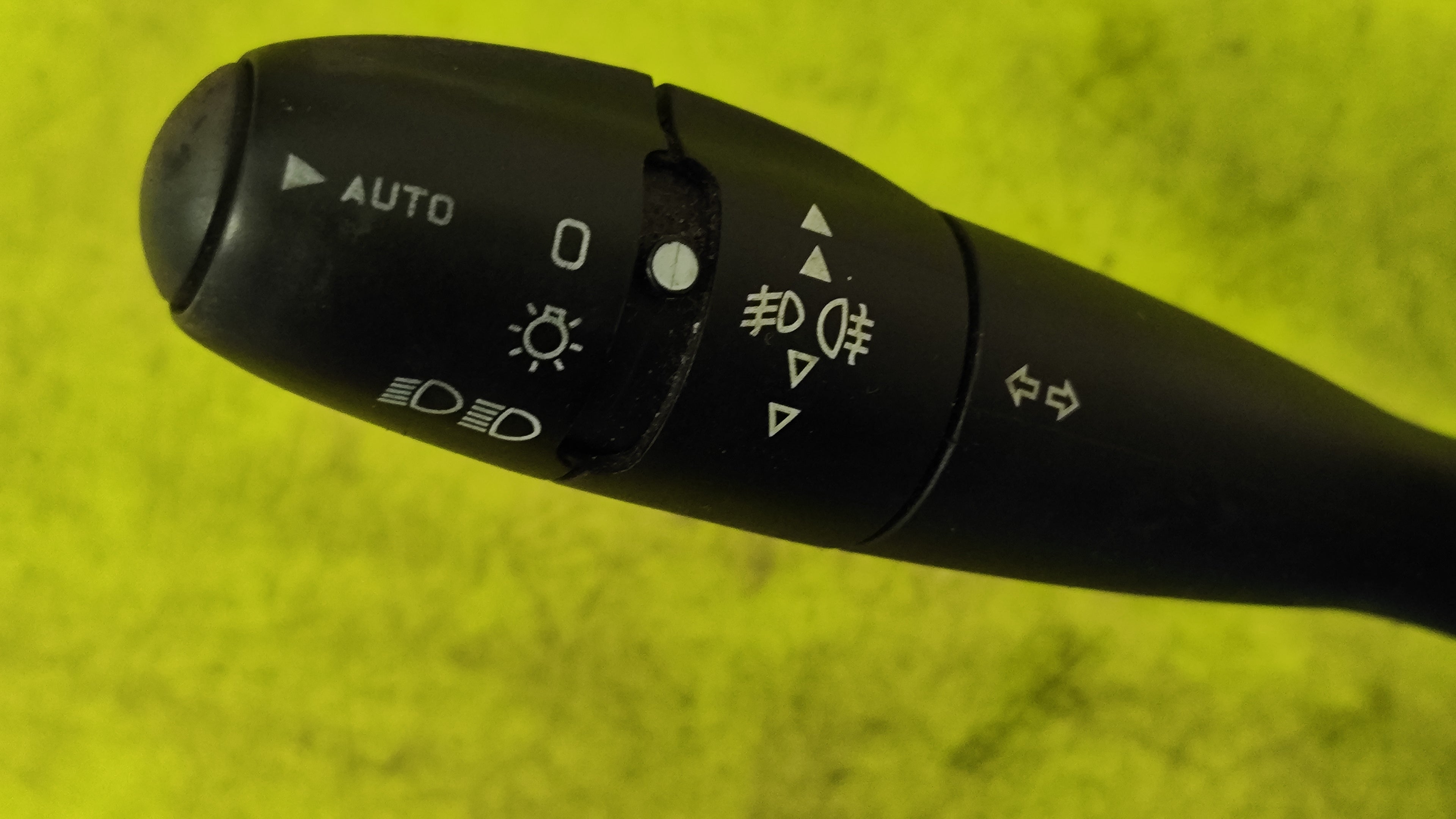 Devio Luci con contatto spiralato Peugeot 206 Citroen Xsara 96542540XT COM2000 