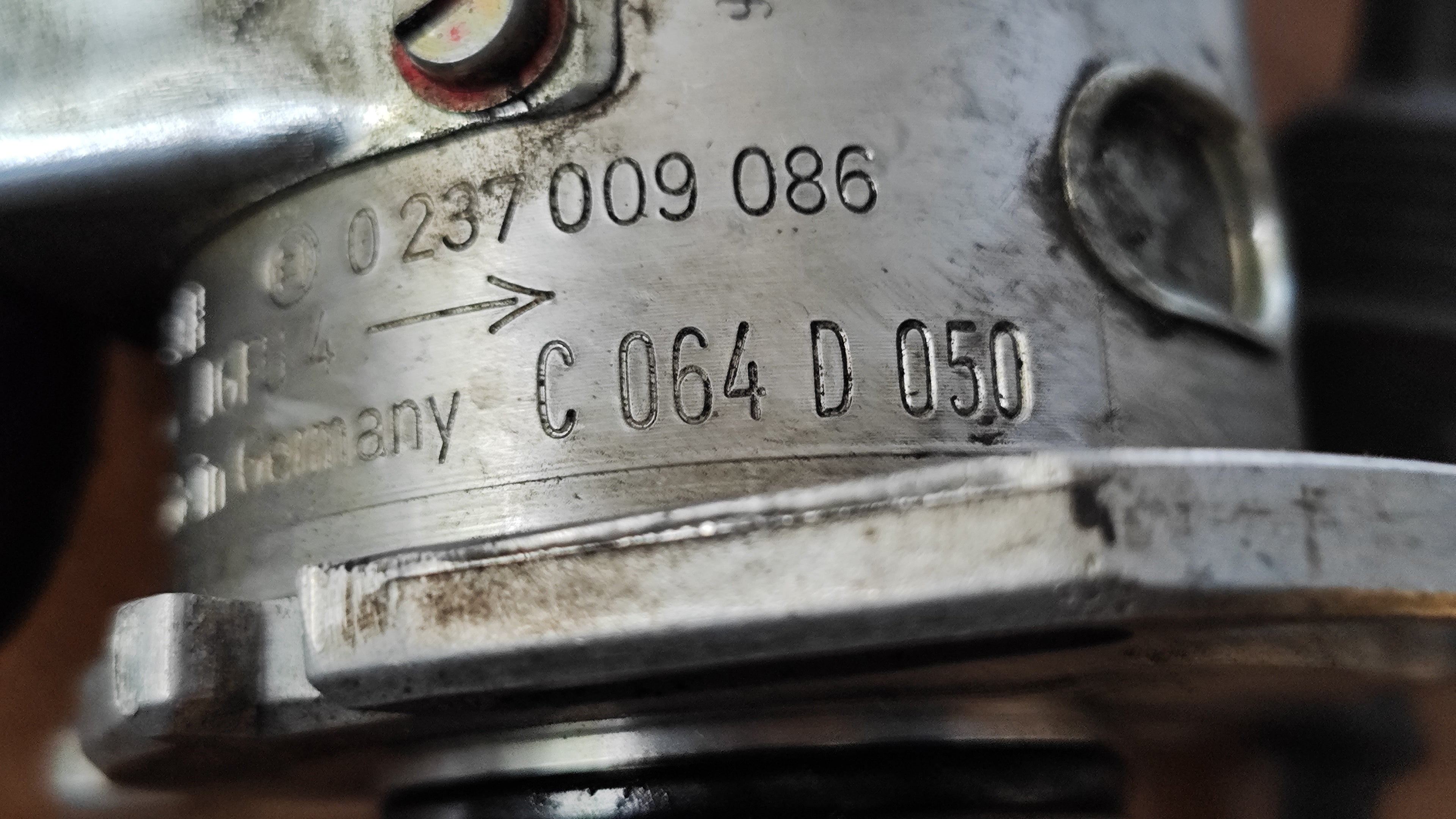 Spinterogeno Peugeot 205 1.6 GTI JGFU4 0237009086 