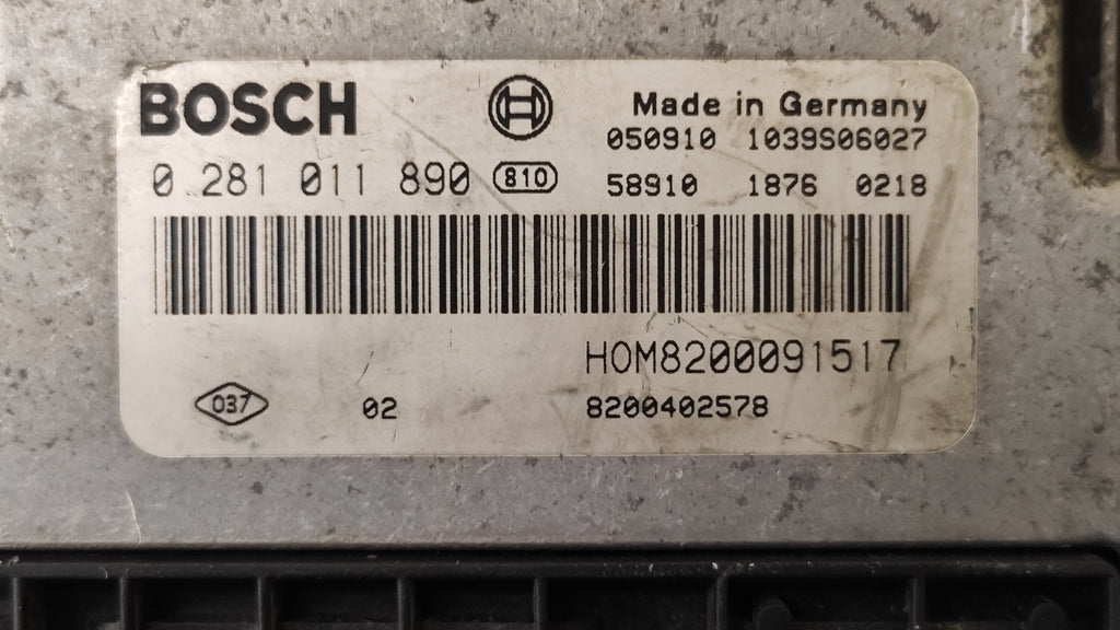 Centralina motore Renault Trafic 2.5 DCI 0281011890 82000915147 8200402578 
