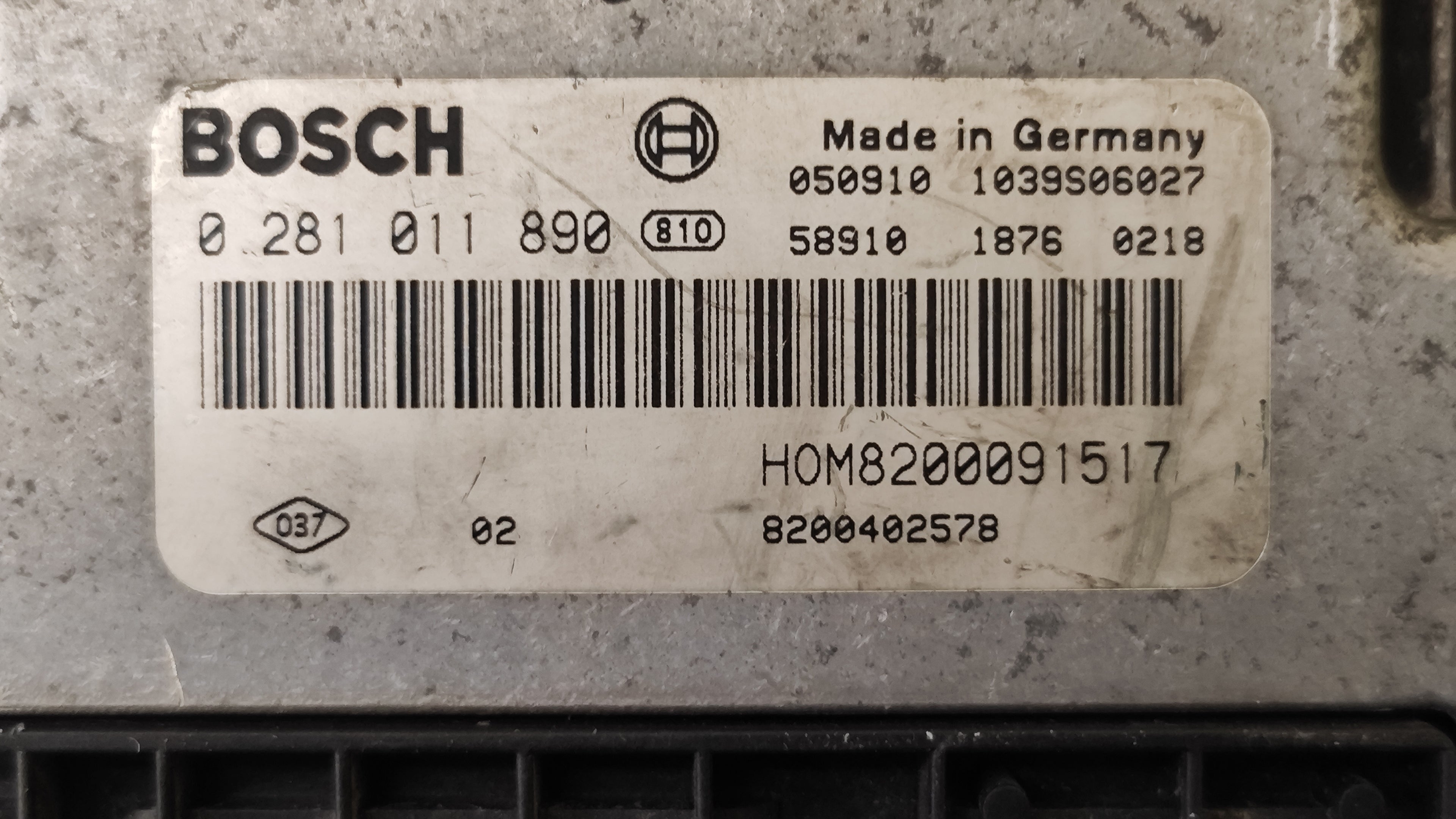 Centralina motore Renault Trafic 2.5 DCI 0281011890 82000915147 8200402578 