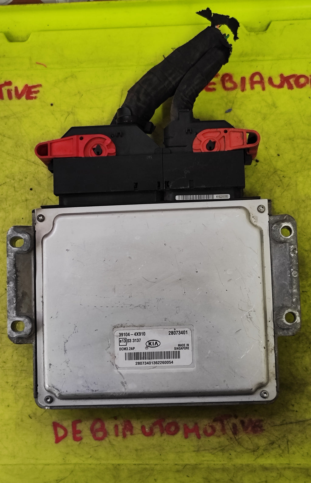 ECU Centralina motore Kia Carnival 258073401 39104-4X910 DCM3.2AP 