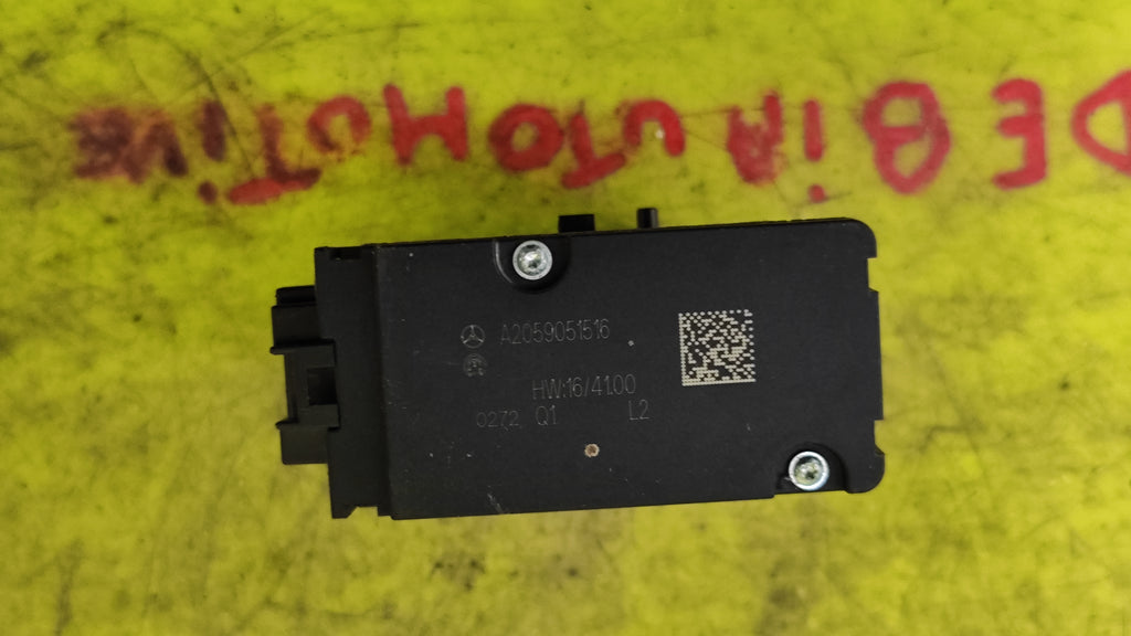 Pulsante freno di stazionamento Mercedes-Benz Classe C W205 A2059051516 