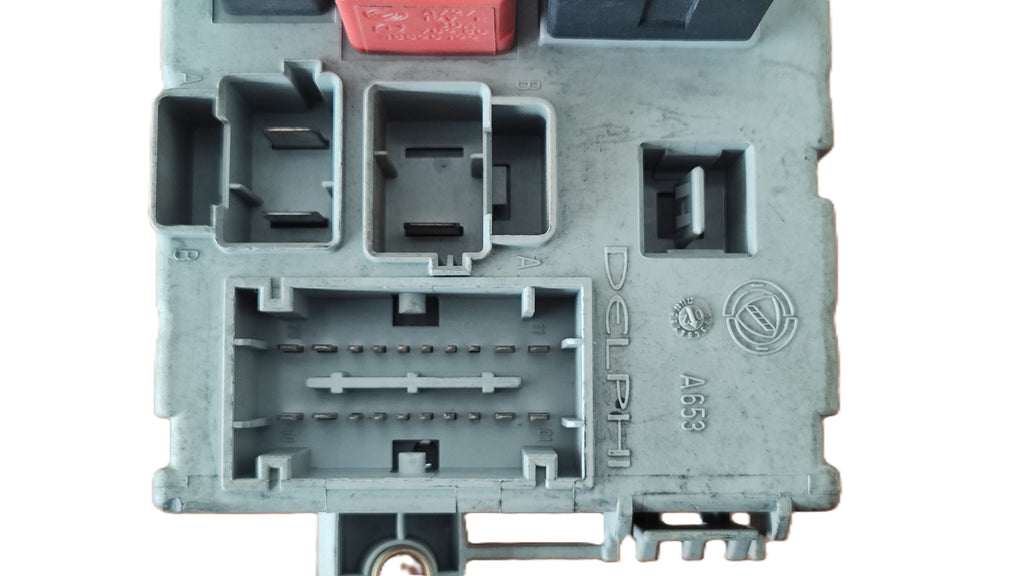 Centralina porta fusibili Fiat Doblò Punto 188 1.9JTD 46817785 46520600 