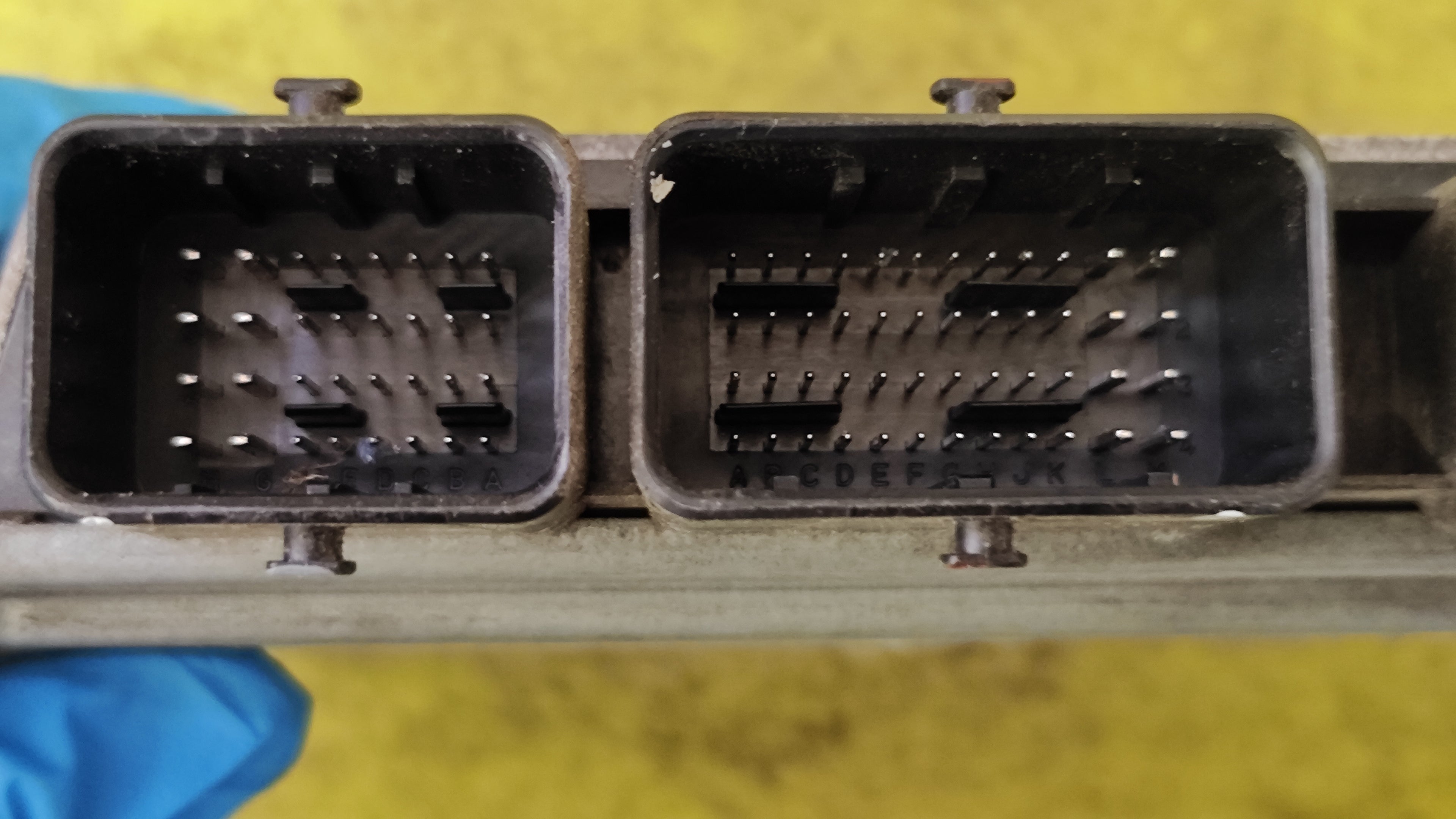 Centralina motore Renault Twingo Clio S120200117A 8201076690 SIM 32  