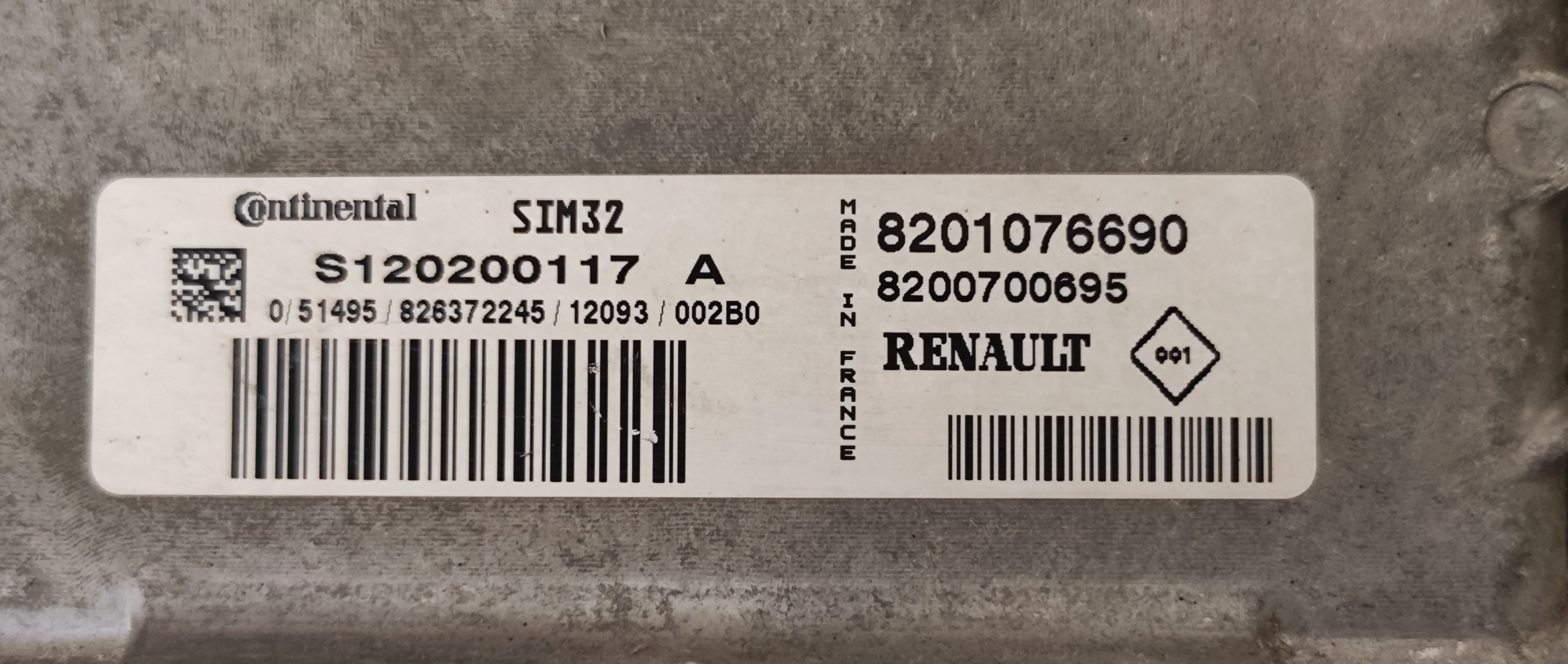 Centralina motore Renault Twingo Clio S120200117A 8201076690 SIM 32  