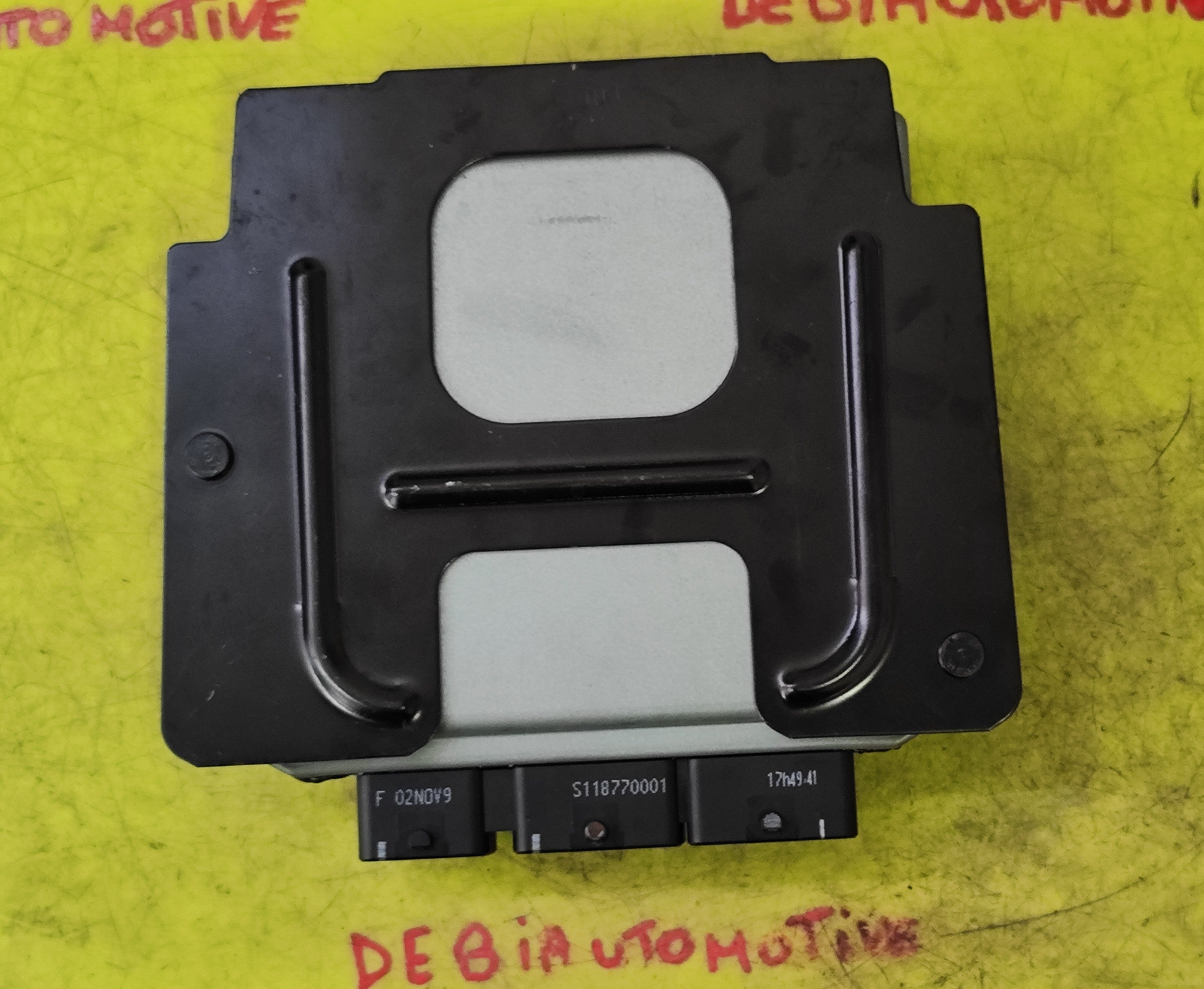 Centralina motore IMMO OFF Citroen C4 Picasso 5WS40690-T SID803A 9666095880
