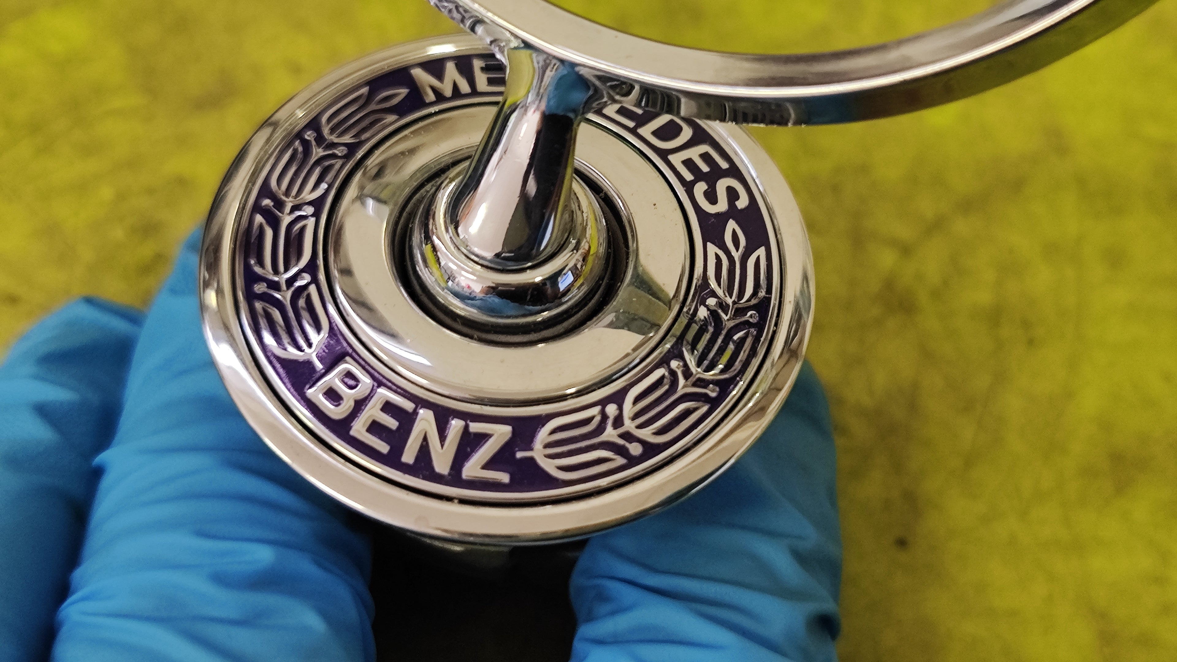 Stella emblema cofano motore  Mercedes-Benz  W202 S202 A2028800086 